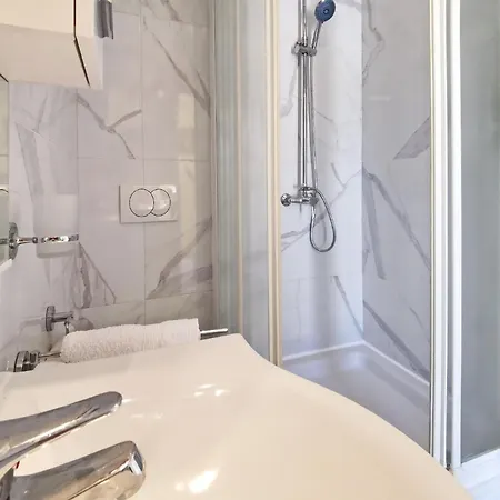 Apartment Devcic-40M Vom Meer, Haustierfreundlich Silo (Krk)